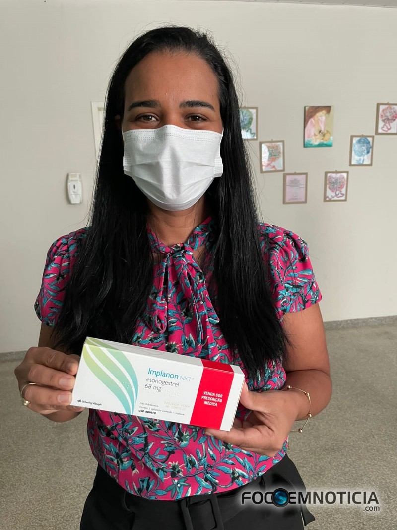 VEREADORA SIMONE PARTICIPA DA ENTREGA DE CONTRACEPTIVOS A CASA DE PARTO EM ARIQUEMES