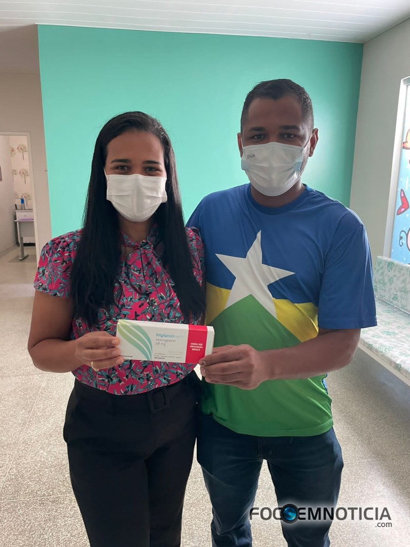 VEREADORA SIMONE PARTICIPA DA ENTREGA DE CONTRACEPTIVOS A CASA DE PARTO EM ARIQUEMES