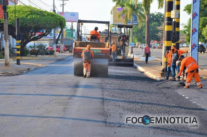 AVENIDA TANCREDO NEVES SER&Aacute; RECAPEADA EM ARIQUEMES, SERVI&Ccedil;O &Eacute; UMA PARCERIA ENTRE GOVERNO E MUNIC&Iacute;PIO