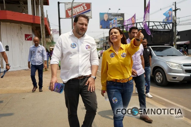 ALEX REDANO INTENSIFICA CAMPANHA E FAZ CAMINHADA COM MARCOS ROCHA E MARIANA EM ARIQUEMES