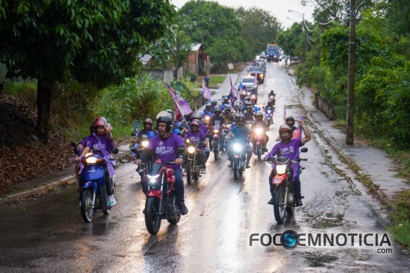 MAIS DE MIL VE&Iacute;CULOS PARTICIPARAM DA MEGA CARREATA DO DEPUTADO ALEX REDANO EM ARIQUEMES