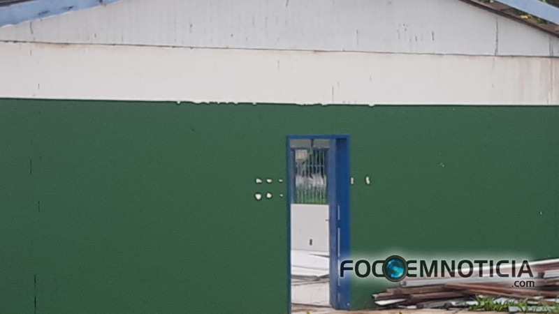 ESTRANHO: REFORMA N&Atilde;O CONSEGUE TERMINAR E CUSTAR&Aacute; MAIS DE MEIO MILH&Atilde;O A PREFEITURA DE ARIQUEMES