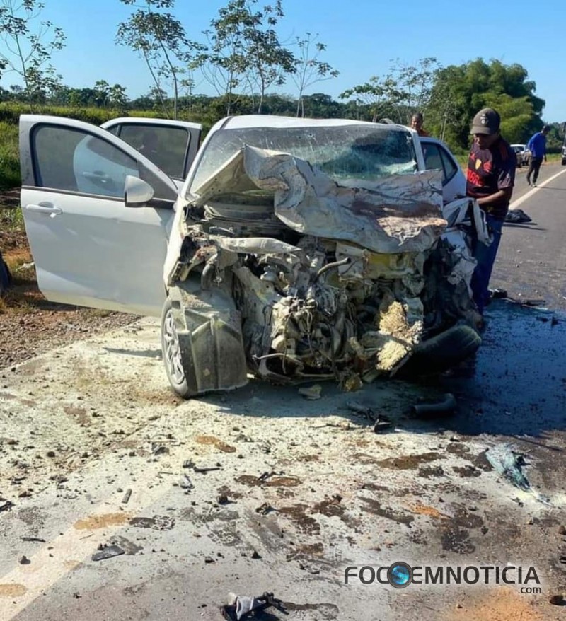 ACIDENTE PR&Oacute;XIMO A ARIQUEMES MATA 02 E DEIXA 01 GRAVEMENTE FERIDO, V&Iacute;TIMAS ERAM IRM&Atilde;OS