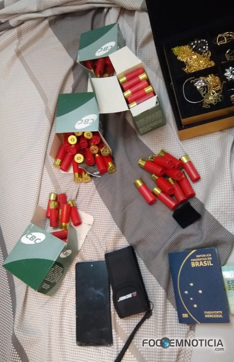 POL&Iacute;CIA FEDERAL DEFLAGRA OPERA&Ccedil;&Atilde;O EM ARIQUEMES E 02 MUNIC&Iacute;PIOS CONTRA CRIMES AMBIENTAIS