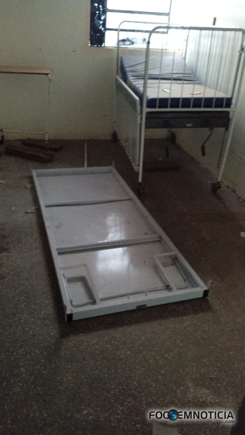PASSADO 15 MESES OBRA DA REFORMA DO HOSPITAL DA CRIAN&Ccedil;A EM ARIQUEMES N&Atilde;O PASSOU DE PROMESSA