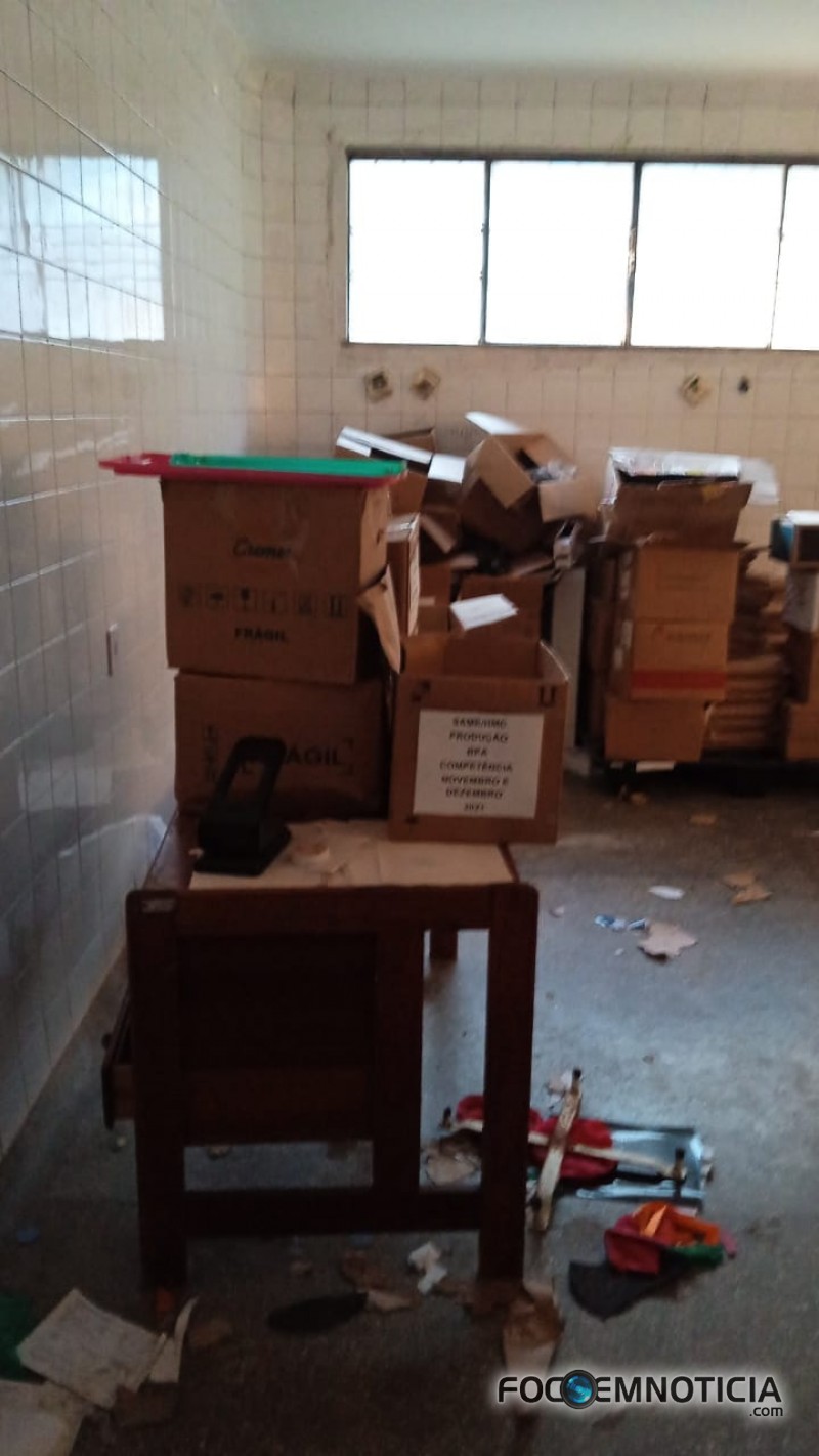PASSADO 15 MESES OBRA DA REFORMA DO HOSPITAL DA CRIAN&Ccedil;A EM ARIQUEMES N&Atilde;O PASSOU DE PROMESSA
