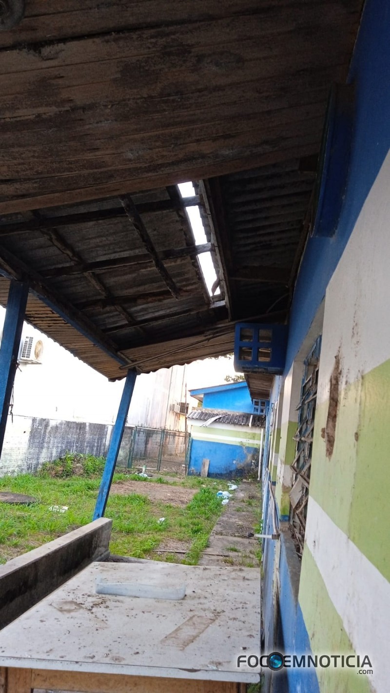 PASSADO 15 MESES OBRA DA REFORMA DO HOSPITAL DA CRIAN&Ccedil;A EM ARIQUEMES N&Atilde;O PASSOU DE PROMESSA