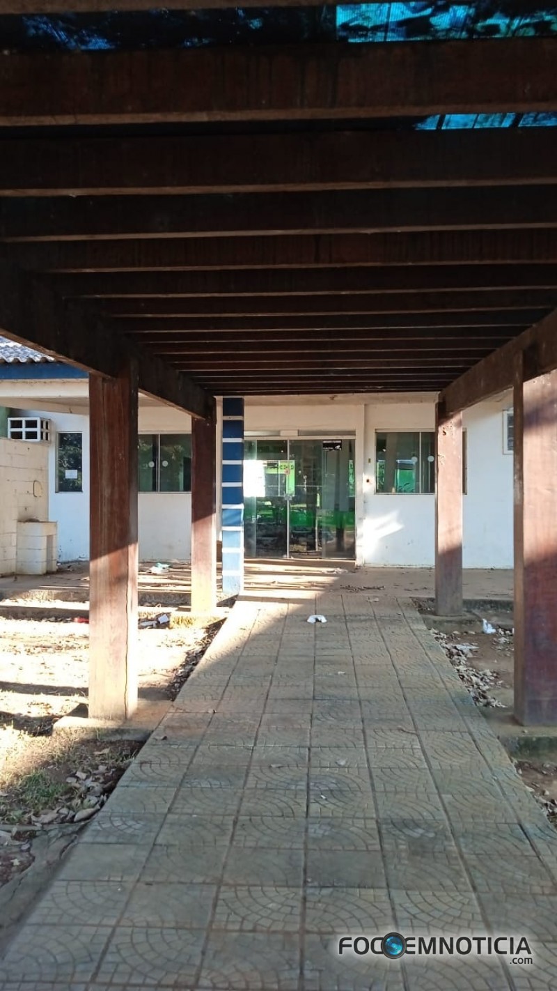 PASSADO 15 MESES OBRA DA REFORMA DO HOSPITAL DA CRIAN&Ccedil;A EM ARIQUEMES N&Atilde;O PASSOU DE PROMESSA