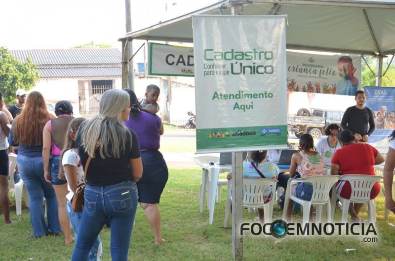 FUNCET LEVA "LAZER NA COMUNIDADE" AOS MORADORES DO SETOR - 10 EM ARIQUEMES