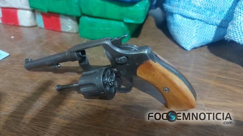 "PENSEI QUE A POL&Iacute;CIA N&Atilde;O TRABALHAVA AOS DOMINGOS", DISSE MOTORISTA PRESO COM 30 QUILOS DE DROGA