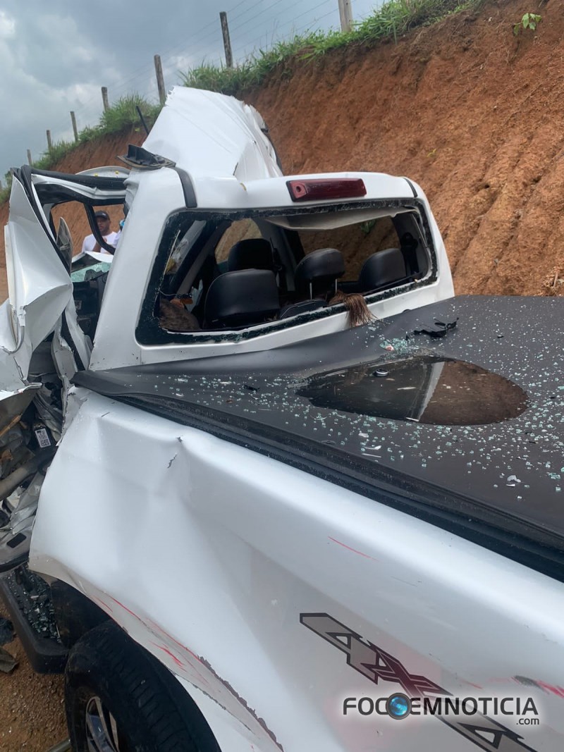 ACIDENTE NA RO - 460 PR&Oacute;XIMO A BURITIS TIRA A VIDA DE M&Atilde;E E FILHO