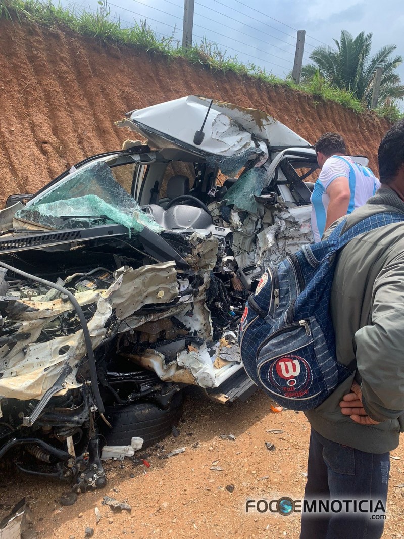 ACIDENTE NA RO - 460 PR&Oacute;XIMO A BURITIS TIRA A VIDA DE M&Atilde;E E FILHO