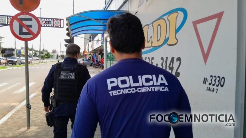 LADR&Otilde;ES ESCALAM, QUEBRAM PAREDE E ROUBAM LOT&Eacute;RICA EM ARIQUEMES