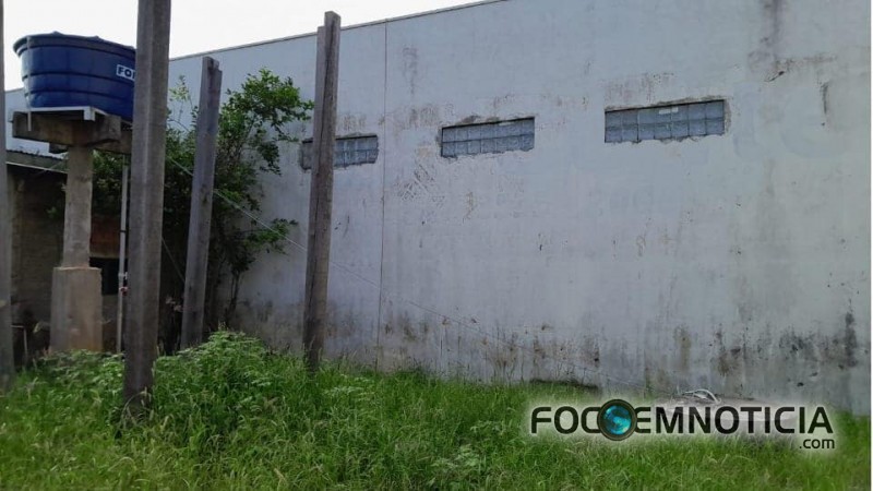 LADR&Otilde;ES ESCALAM, QUEBRAM PAREDE E ROUBAM LOT&Eacute;RICA EM ARIQUEMES