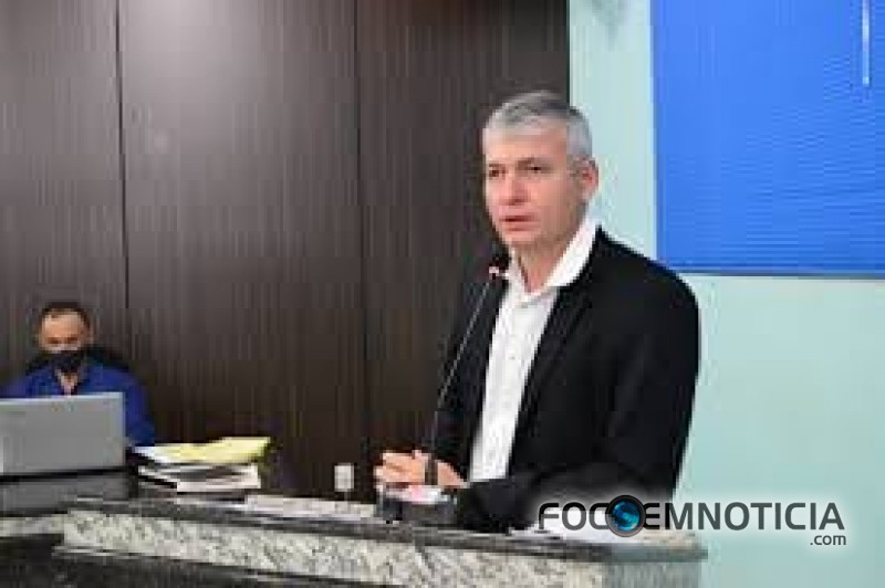 CEO EST&Aacute; PARADO H&Aacute; 90 DIAS, EMPRESA FOI CONTRATADA MAS N&Atilde;O ARRUMA, PARA VEREADOR &Eacute; DESCASO