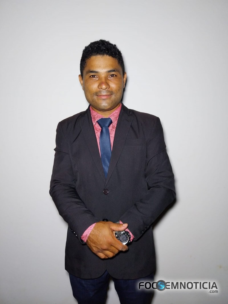 MORADORES DEFINEM NOME DE LUCAS BATISTA COMO PR&Eacute; CANDIDATO A VEREADOR PELO DISTRITO DE BOM FUTURO