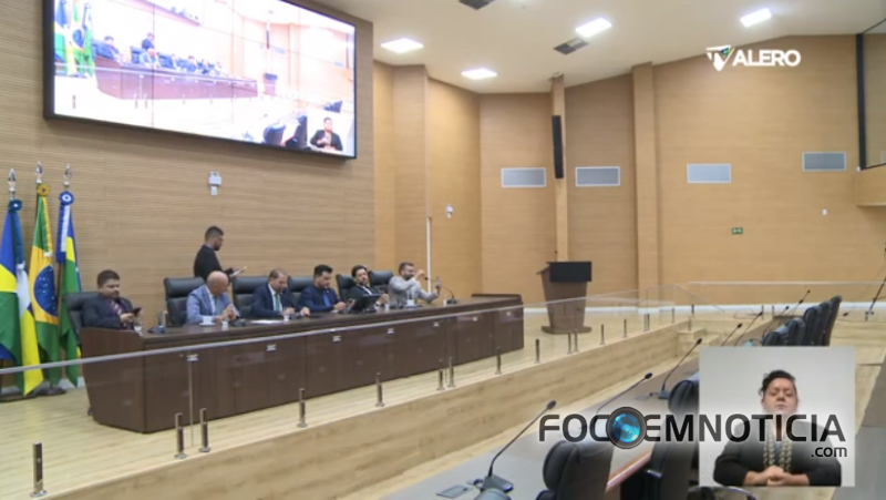 PRECUPADOS COM A POPULA&Ccedil;&Atilde;O DEPUTADOS ESTADUAIS ADIANTAM O 13&ordm;, 20 MIL REAIS PARA CADA UM