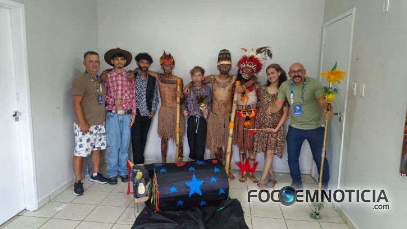 GRUPO DE JARU &Eacute; DESTAQUE NO FESTIVAL ESTUDANTIL DE ARTES